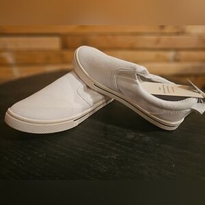 NWT Size 1 Cat‎ & Jack slip on white shoes